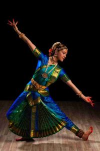 Mohiniyattam dance stap